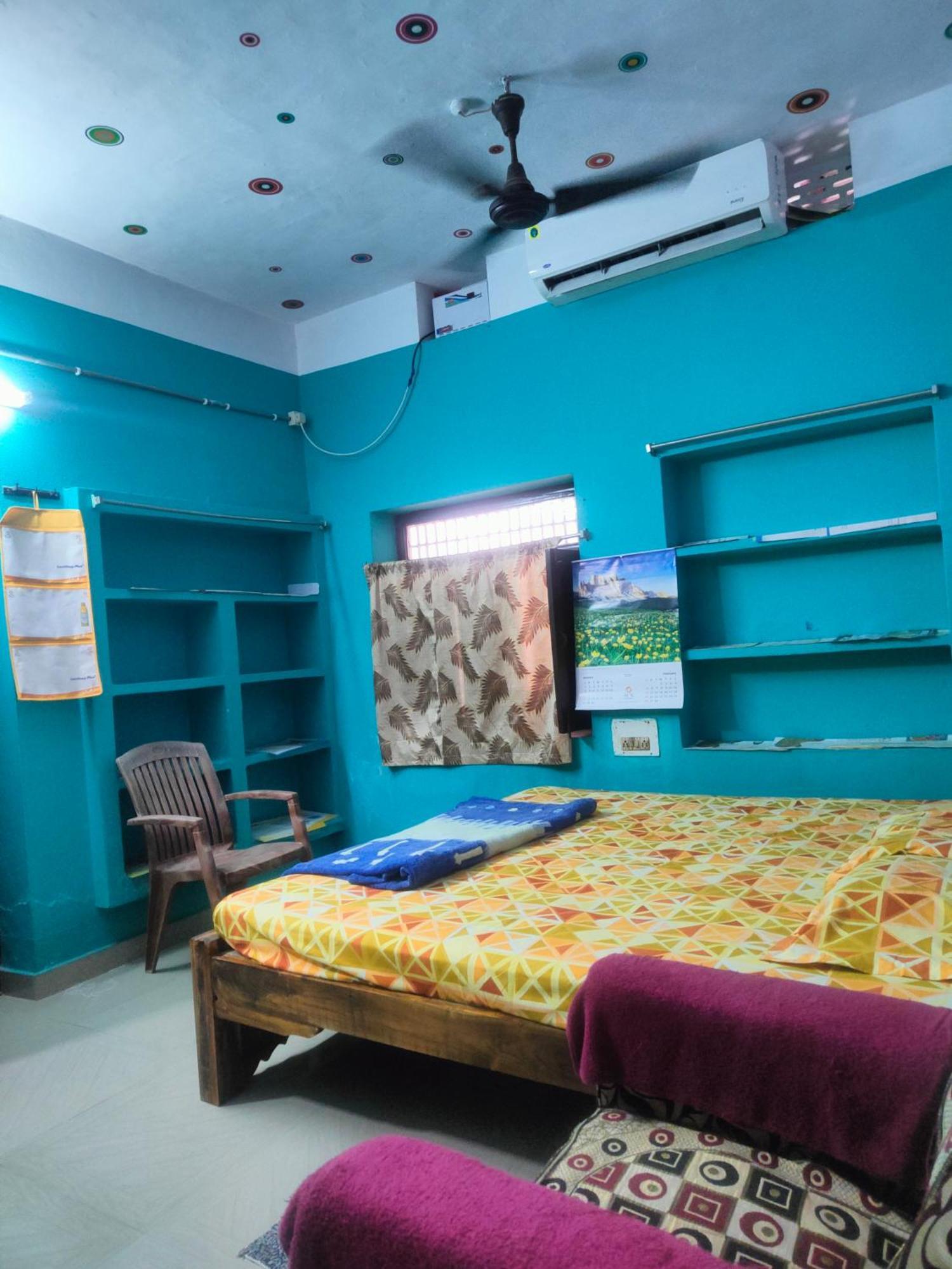 Homestay Jharana *